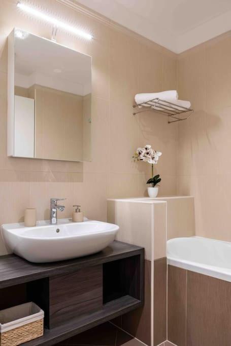 Gypanon Apartment Дубровник Екстериор снимка