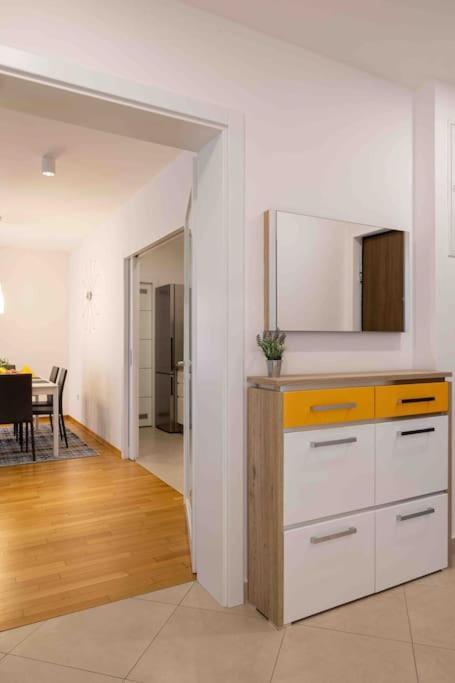 Gypanon Apartment Дубровник Екстериор снимка