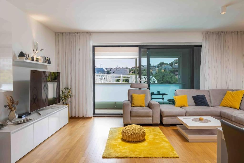 Gypanon Apartment Дубровник Екстериор снимка